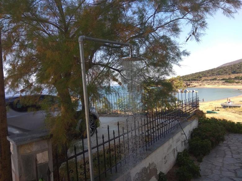 Maries Seaside Home Skála Marión エクステリア 写真